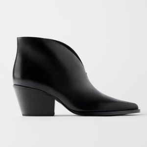 NWT ZARA Black Leather Booties